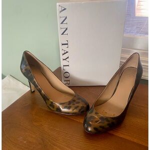 Ann Taylor Favian Perfect Leopard Pump- Sz 8